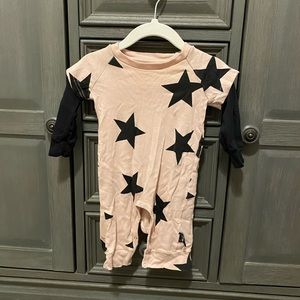 Nununu pink star outfit